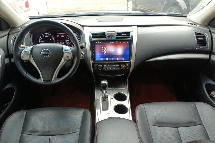 Used Nissan Teana 2018 2.0L XL Smart Upgrade Edition Center Console