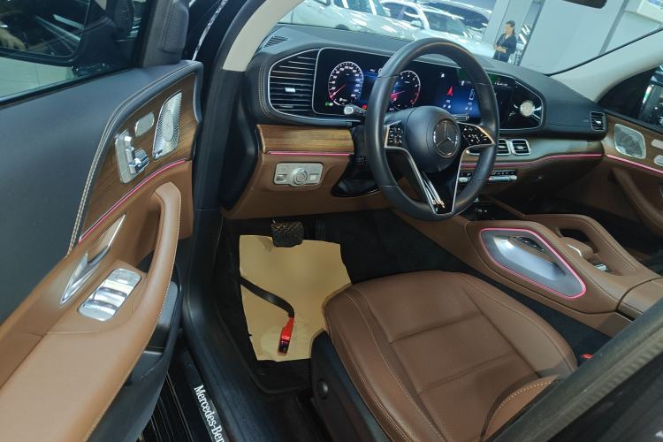 Used Mercedes-Benz GLE 2024 GLE 450 4MATIC Stylish Model
