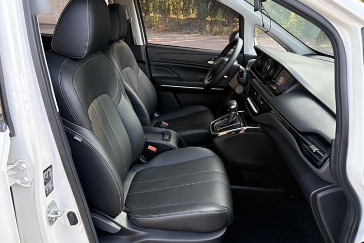 Used GAC Trumpchi M6 2021 270T DCT Luxury Edition (7-seater)