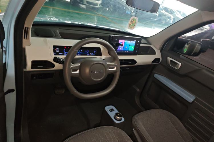 Used Geely Galaxy Panda 2023 Panda Mini 200km Endurance Bear