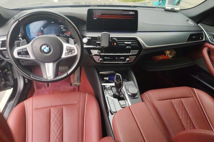 Used BMW 5 Series 2022 530Li Leading Model M Sport Package
