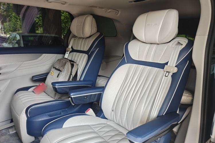 Used Roewe iMAX8 2022 400TGI Celebration Edition Left Rear Seat