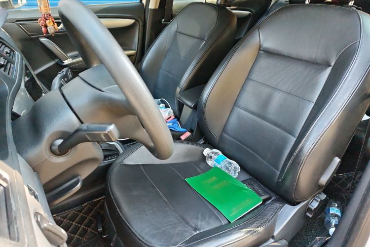 Used Volkswagen Gran Lavida 2013 1.4 TSI Automatic Comfort Model Left Front Seat