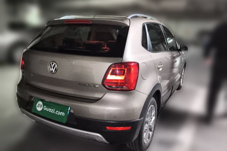 Used Volkswagen Polo 2014 1.6L Cross Polo Automatic
