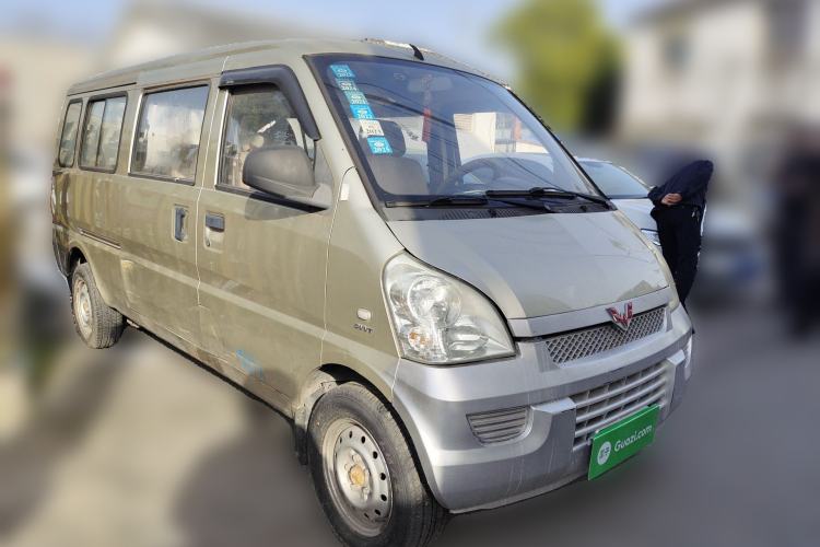 Used Wuling Rongguang 2012 1.5L Extended Standard Version Front Right 45 Deg
