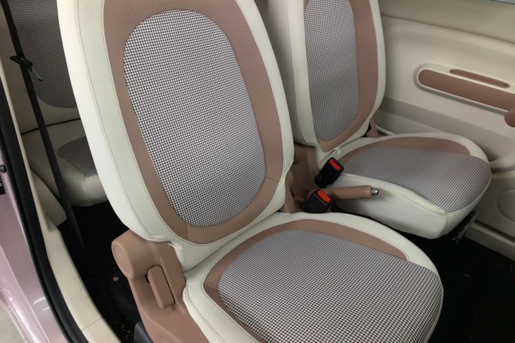 Used Bestune Pony 2026 222km Colorful Horse Right Front Seat