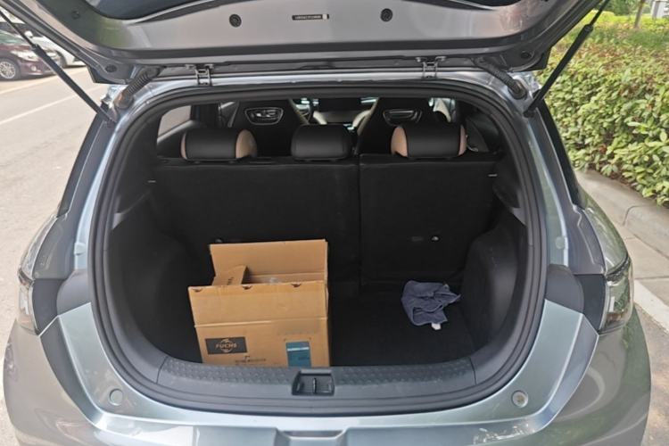 Used BYD Dolphin 2023 420 km Fashion Edition
