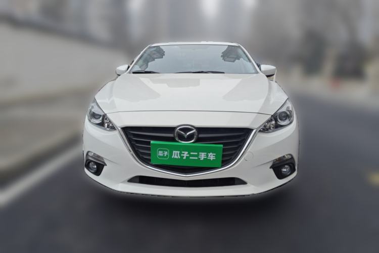 Used Mazda 3 Axela 2016 Sedan 1.5L Manual Luxury Model Front