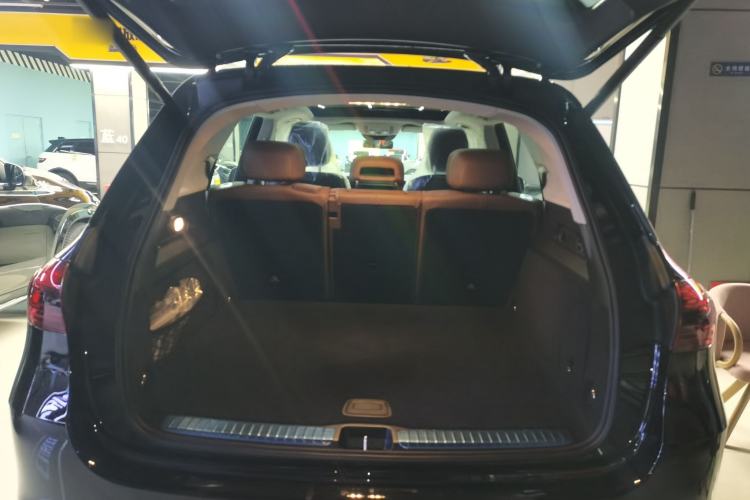 Used Mercedes-Benz GLE 2025 GLE 350 4MATIC Stylish Model
