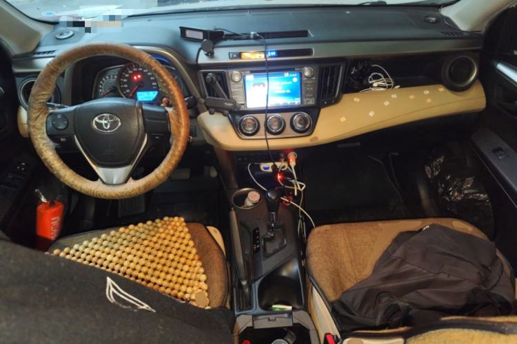 Used Toyota RAV4 2013 2.0L CVT Two-Wheel Drive Urban Edition