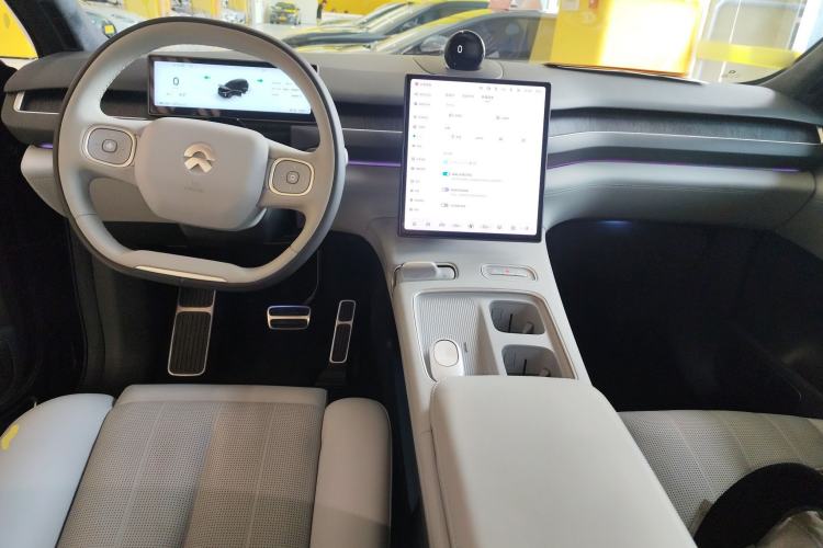 Used Nio ES8 2023 75 kWh