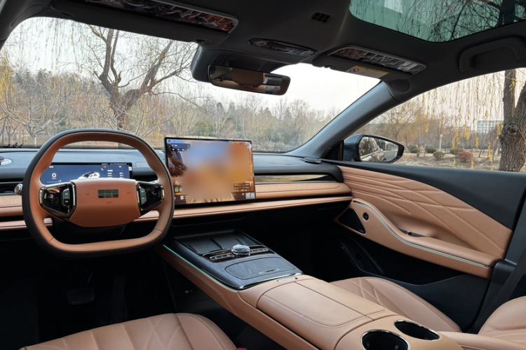 Used Geely Galaxy Galaxy 8 2025 130km EM-i Deluxe Edition