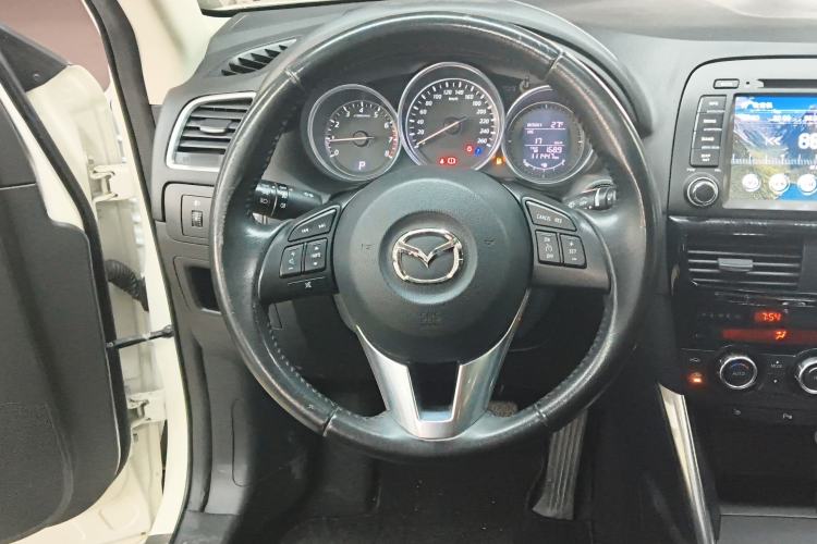 Used Mazda CX-5 2013 2.5L Automatic 4x4 Luxury Version Steering Wheel