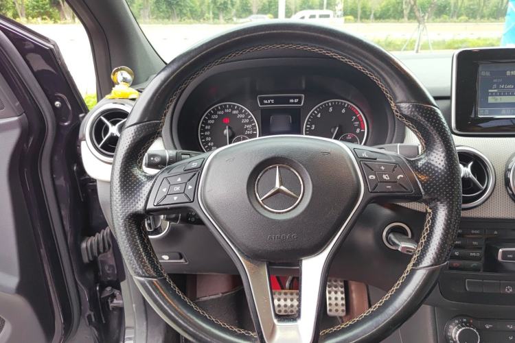Used Mercedes-Benz B-Class 2012 B 200

