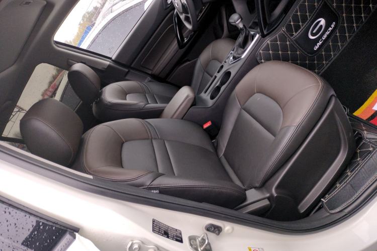 Used GAC Trumpchi GS4 2017 235T Automatic Two-Wheel Drive Elite Edition Right Front Seat