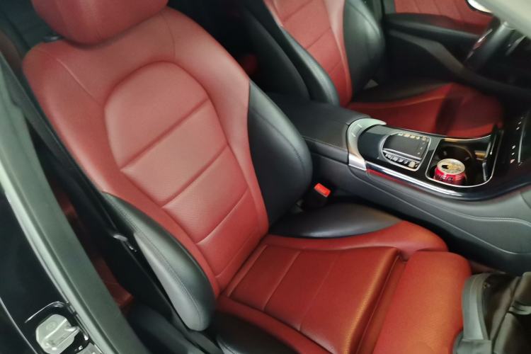 Used Mercedes-Benz GLC Coupe 2020 GLC 260 4MATIC Coupe SUV
