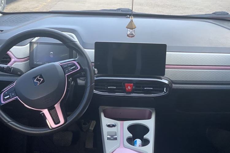 Used SOL E10X 2021 302 km Range Fashion Edition 31.4 kWh