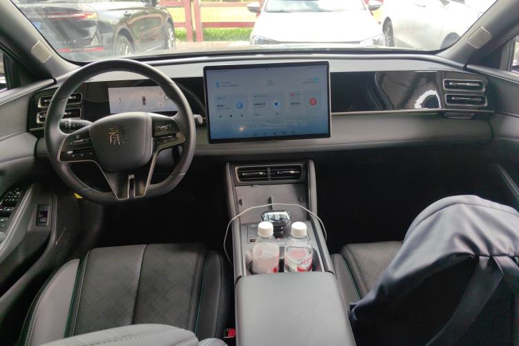 Used BYD Qin L 2024 DM-i 120KM Excellence Model
