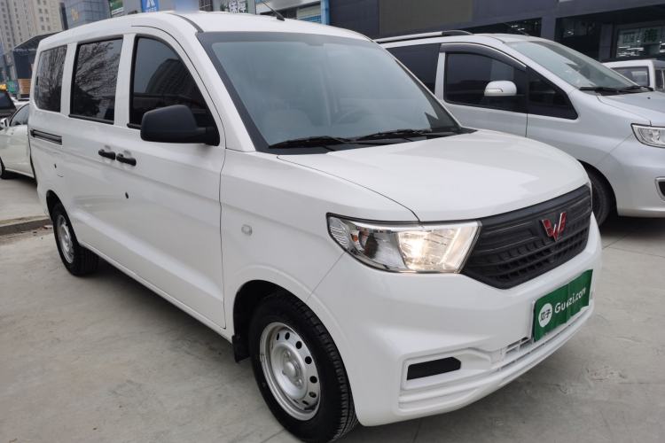 Used Wuling Hongguang V 2022 1.5L Jingqu Edition Electric-Assist LAR