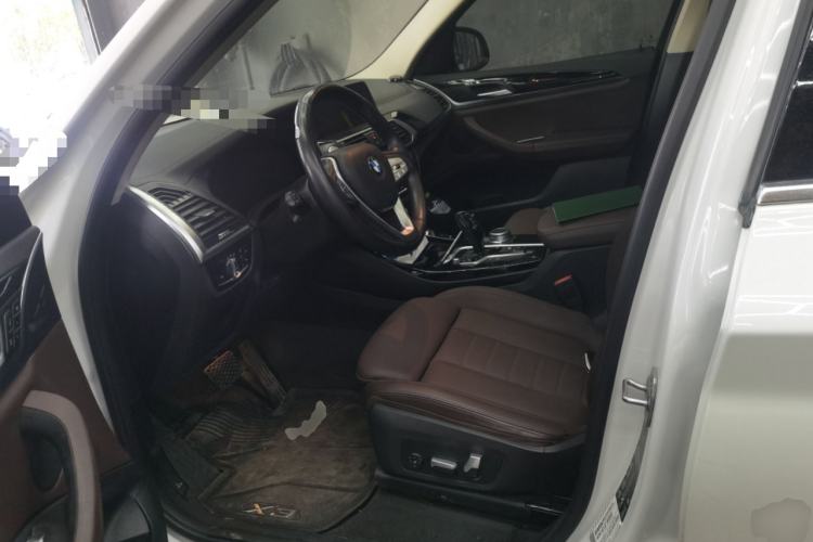 Used BMW X3 2021 xDrive25i Luxury Package Left Front Seat