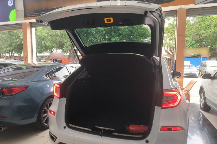 Used Honda Avancier 2017 240TURBO Two-Wheel Drive Premium Edition