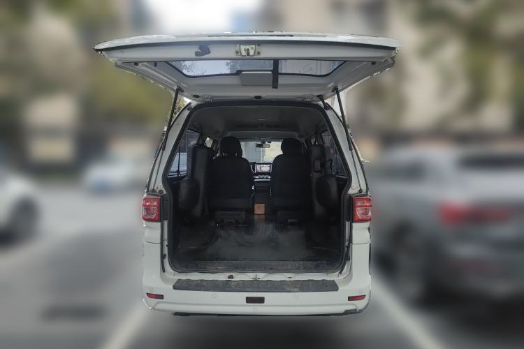 Used FORTHING Lingzhi M5 2022 Standard Version Base Model 7 Seats
