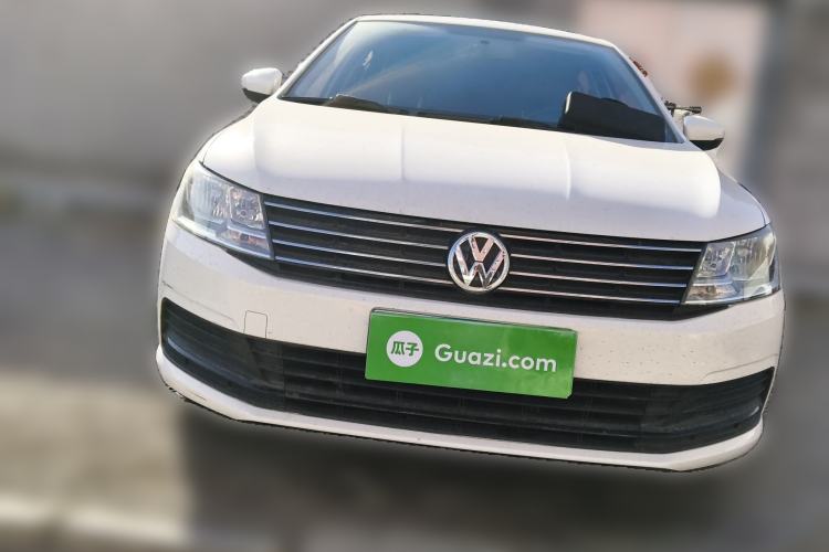 Used Volkswagen Lavida 2017 1.6L Manual Fashion Edition
