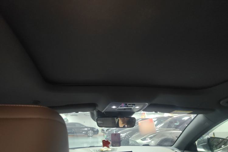 Used BYD Han 2022 EV Genesis Edition 715KM Front-Wheel-Drive Prestige Model Headliner