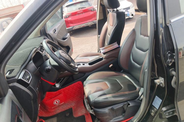 Used Dongfeng Fengon 580 2016 1.5T CVT Luxury Model Left Front Seat