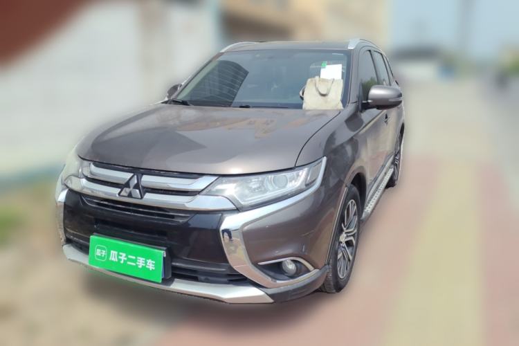 Used Mitsubishi Outlander 2018 2.0L Two-Wheel Drive Glory Edition 5 Seats