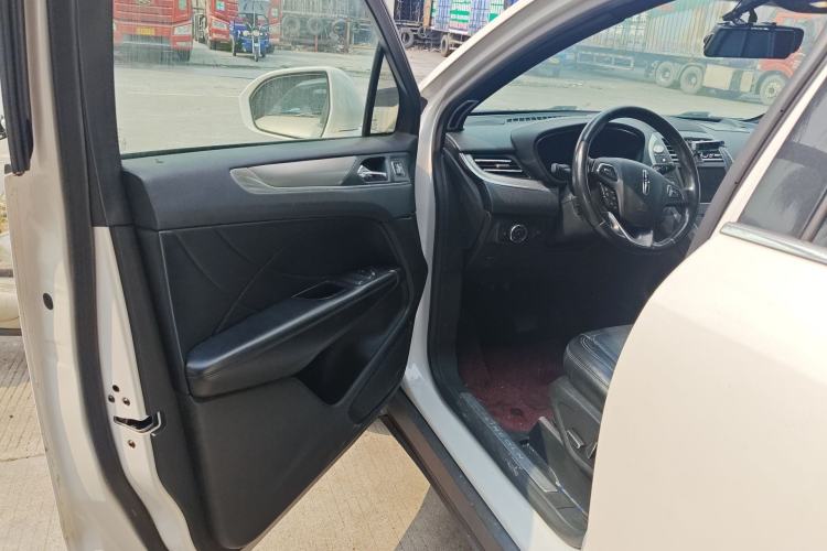 Used Lincoln MKC 2017 2.0T Two-Wheel Drive Deluxe Edition