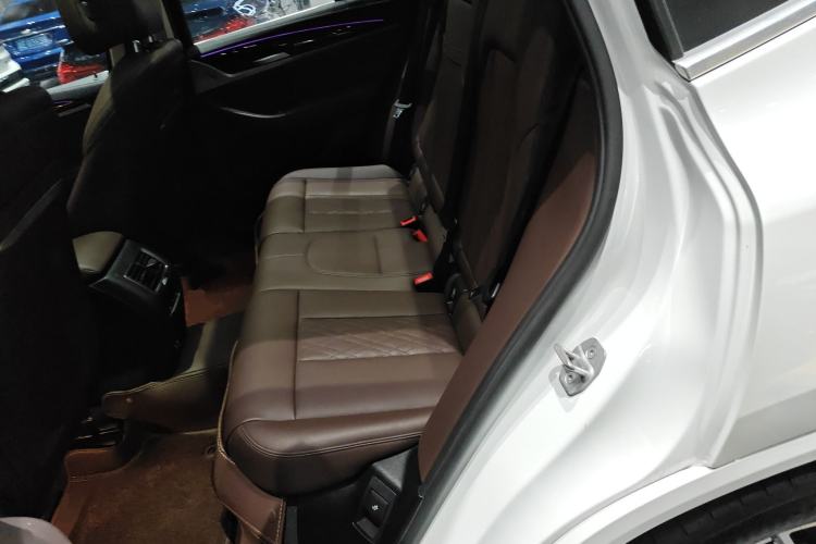 Used BMW X3 2022 Restyled xDrive25i M Sport Package Left Rear Seat