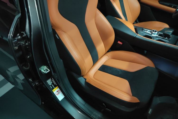 Used CHANGAN UNI-V 2023 1.5T Sport Edition Right Front Seat