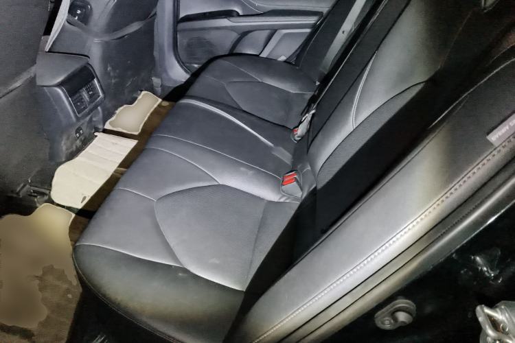 Used Toyota Camry 2021 2.0G Luxury Edition