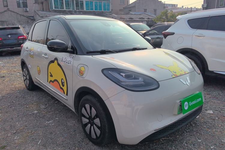 Used Wuling Bingo 2023 333 km Enjoyment Version Front Right 45 Deg