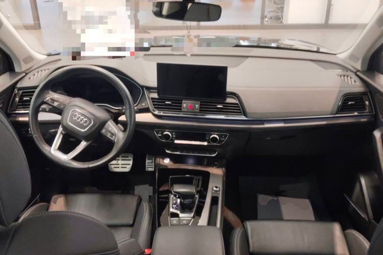 Used Audi Q5L 2022 Updated 45T Luxury Dynamic Version
