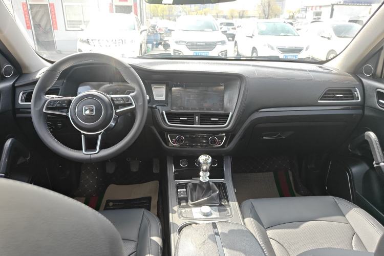 Used Zotye T600 2016 Sport Edition 1.5T Manual Prestige Model Center Console