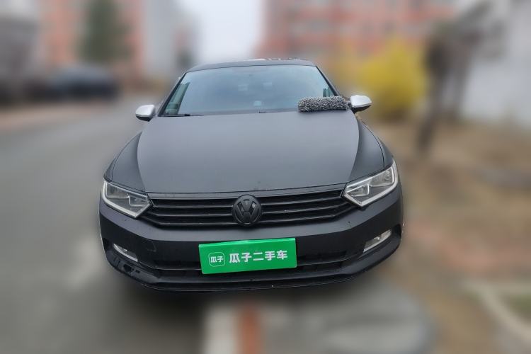 Used Volkswagen Magotan 2018 280TSI DSG Comfort Model