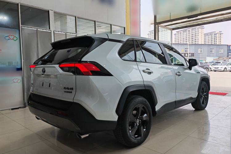 Used Toyota RAV4 Rongfang Plug-in Hybrid 2021 2.5L Two-Wheel Drive Elite Pro