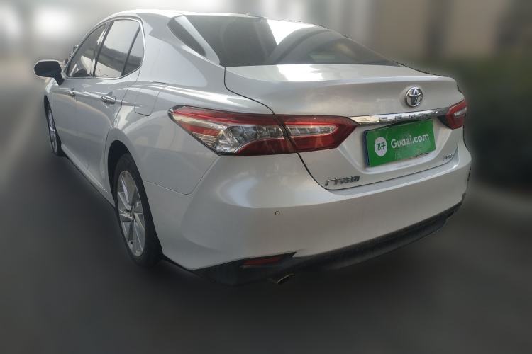 Used Toyota Camry 2021 2.0G Luxury Edition
