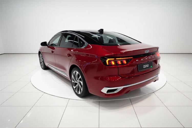 Used Ford Mondeo 2025 2.0T EcoBoost Ultimate Edition
