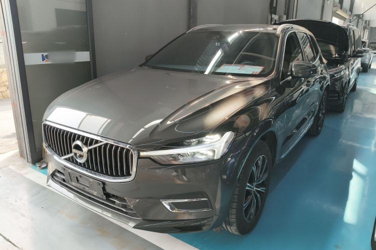 Used Volvo XC60 2021 T5 4x4 Smart Luxury Edition