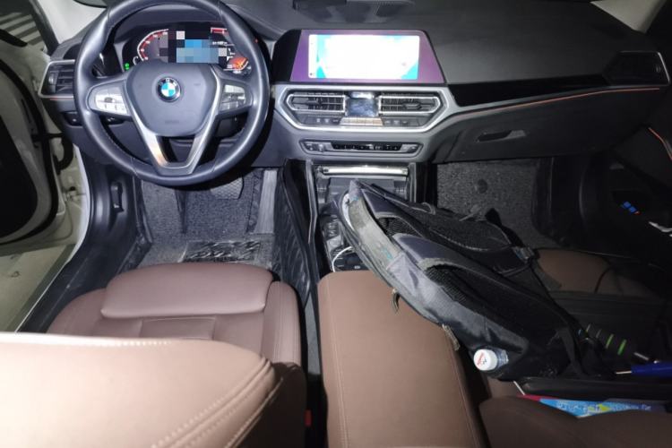 Used BMW 3 Series 2020 325Li First Edition Center Console