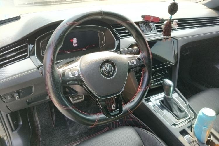 Used Volkswagen FAW-Volkswagen CC 2020 330TSI Glamour Edition China VI Standard Steering Wheel