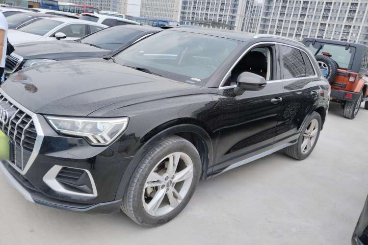 Used Audi Q3 2019 35 TFSI Fashionable and Elegant Model