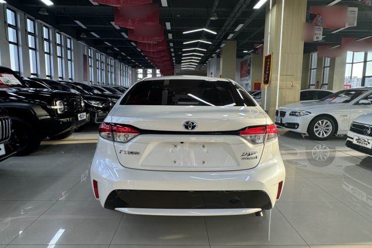 Used Toyota Levin 2019 Dual-Engine 1.8H E-CVT Luxury Edition China VI Standard
