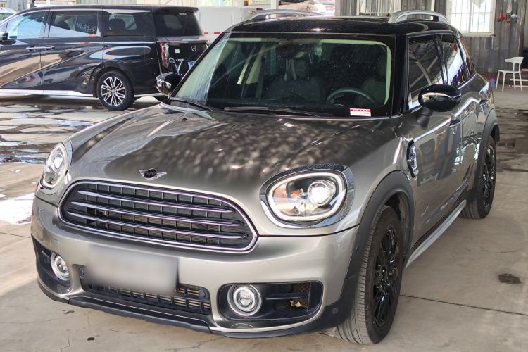 Used MINI Countryman 2019 1.5T COOPER ALL4 Artist Weekend Travel Edition
