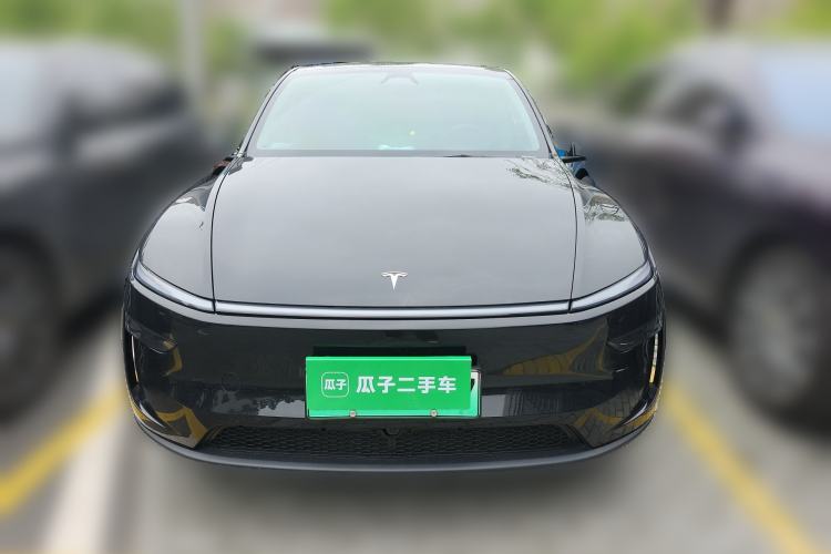 Used Tesla Model Y 2025 Rear-Wheel-Drive Version Front