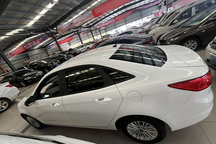 Used Ford Escort 2015 1.5L Automatic Comfort Edition