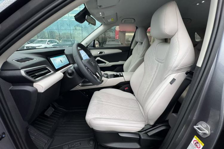 Used BYD Yuan UP 2024 401 km Active Version